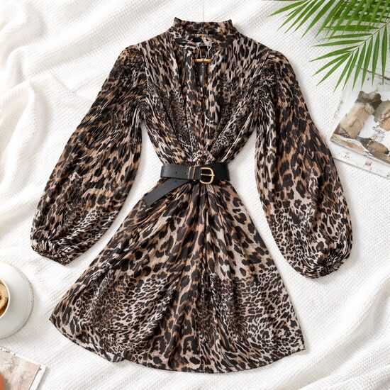 Mini leoparda kleita