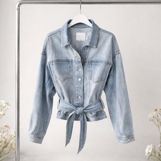 Džinsa jaka ar jostiņu