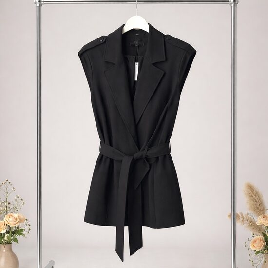 Veste ar jostiņu