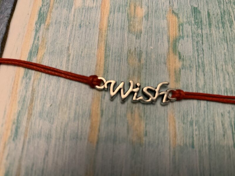 WISH uzraksts